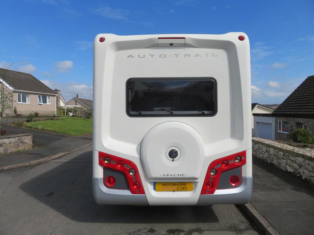 AUTOTRAIL MOTORHOME REAR CORNER POD (nearside)