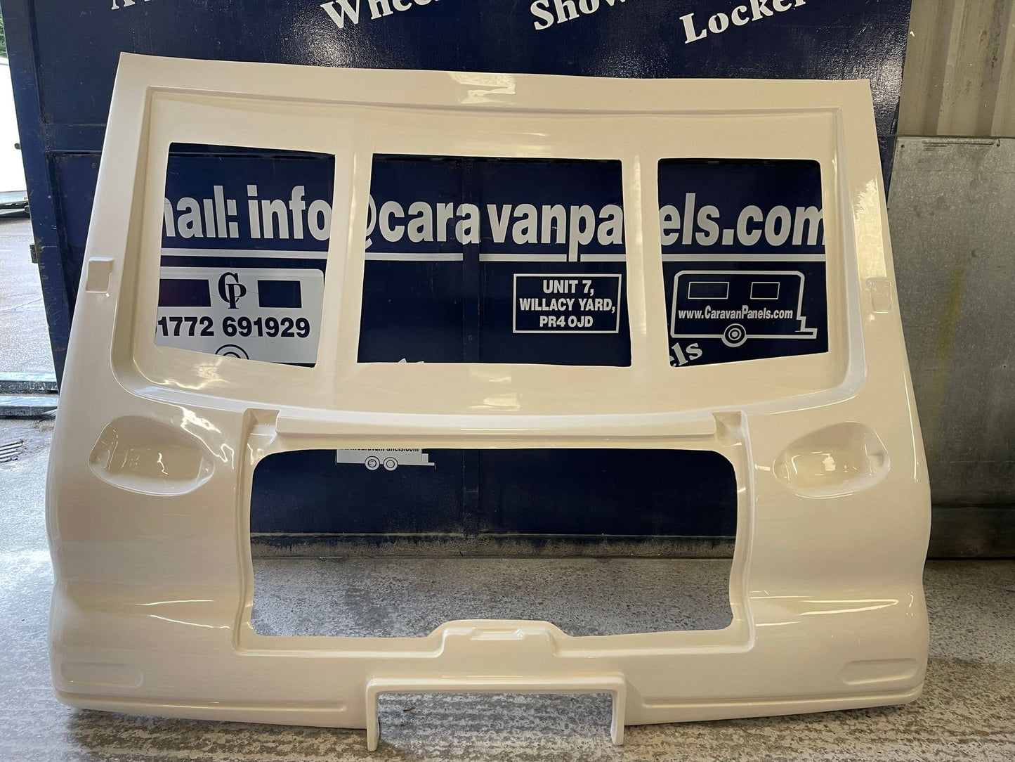 Bailey caravan front panel 009