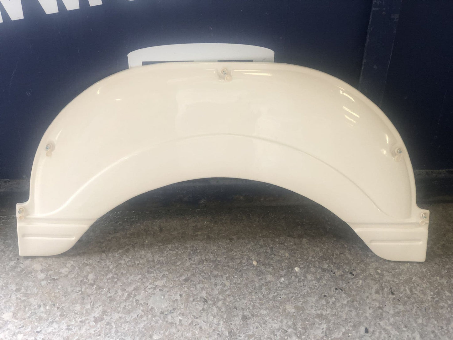 Bailey caravan wheel spat 003