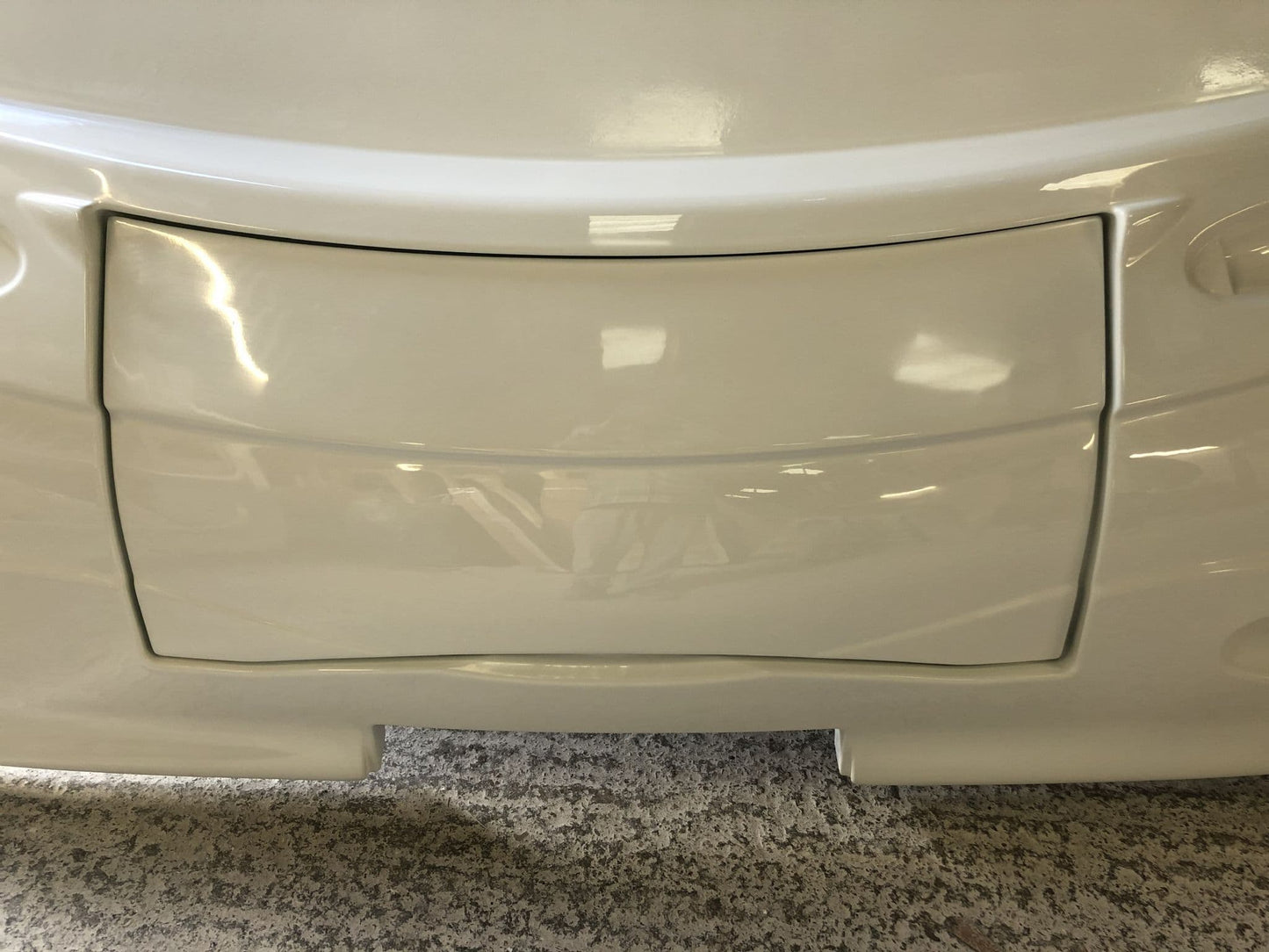 Coachman caravan locker lid 007