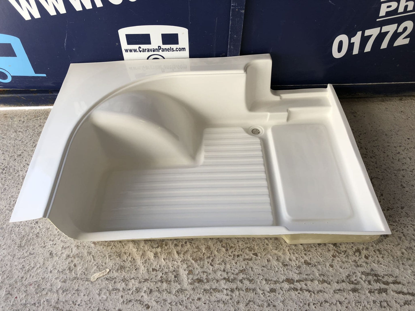 caravan shower tray 009