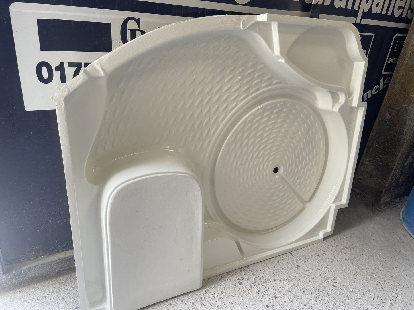 MOTORHOME SHOWER TRAY 166