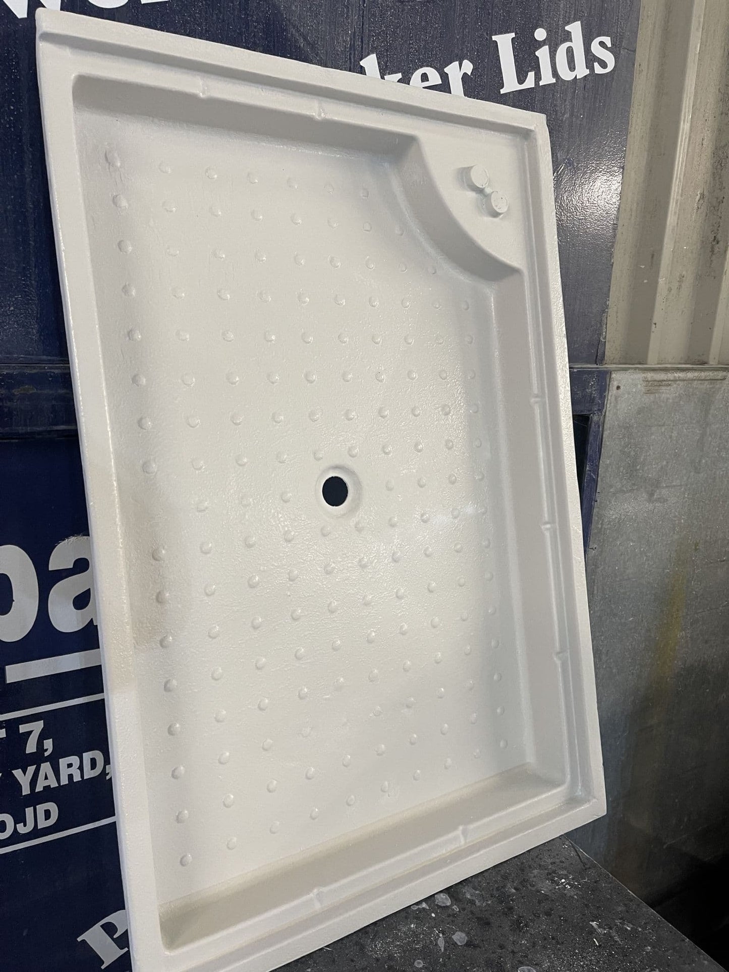 MOTORHOME SHOWER TRAY 172