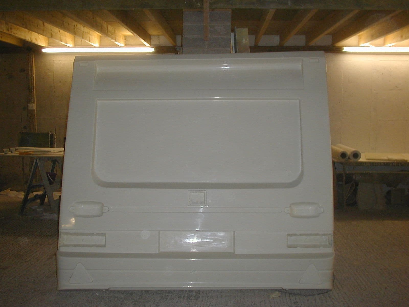 ABBEY CARAVAN REAR PANEL 004 – Caravan Panels