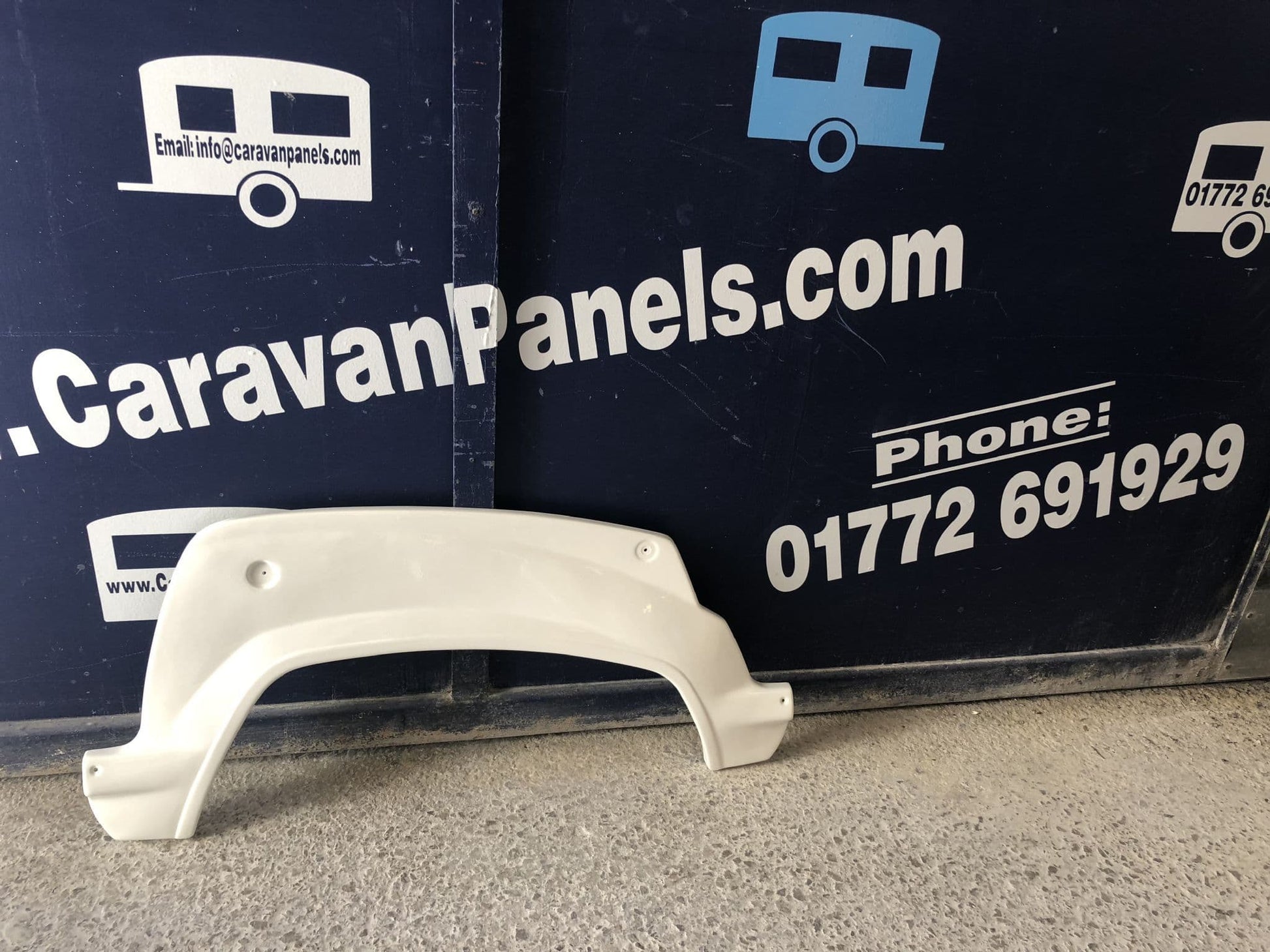 ABBEY CARAVAN WHEEL SPAT 012