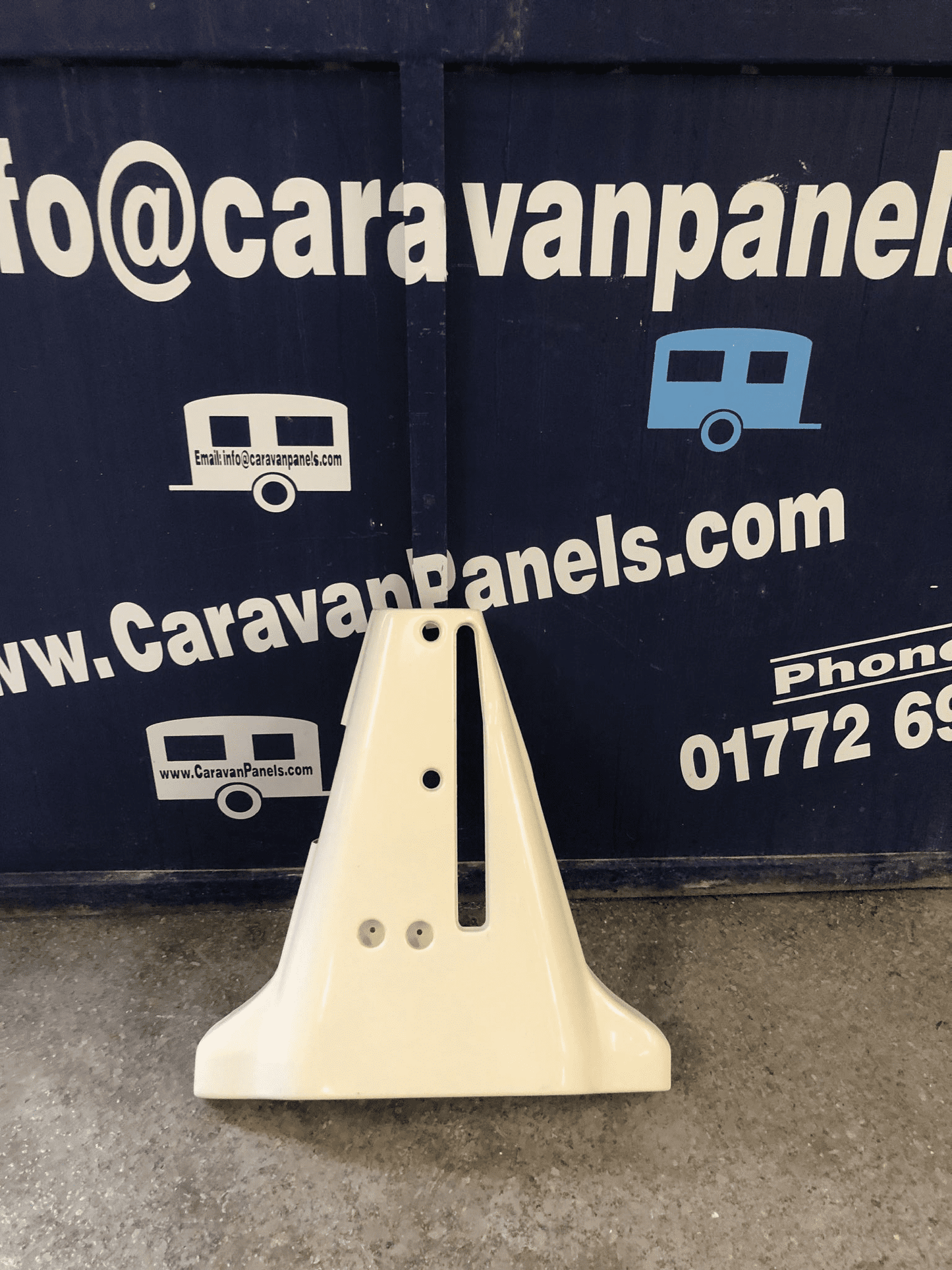 AVONDALE CARAVAN A FRAME COVER 003