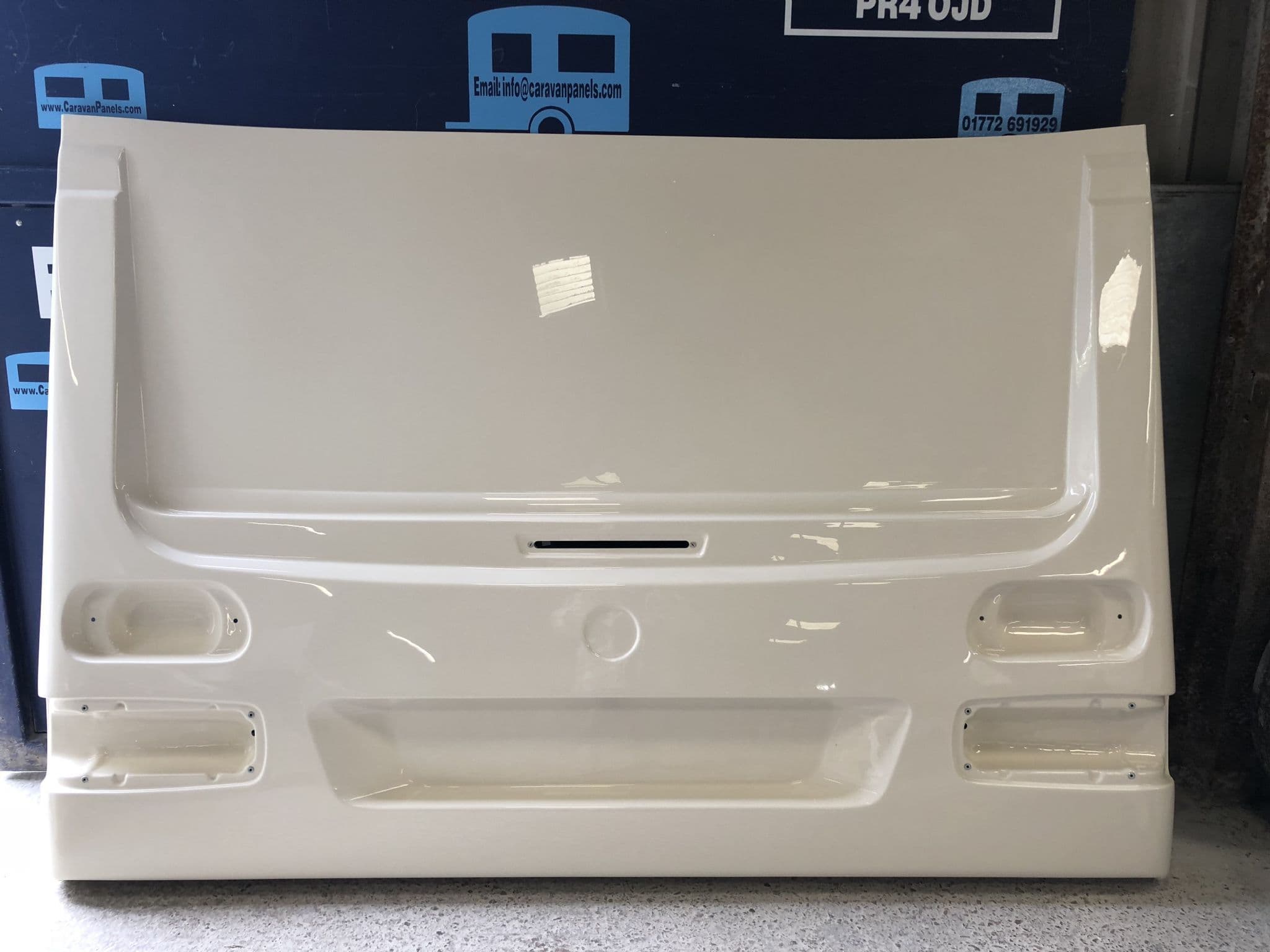 Avondale caravan rear panel 004 – Caravan Panels