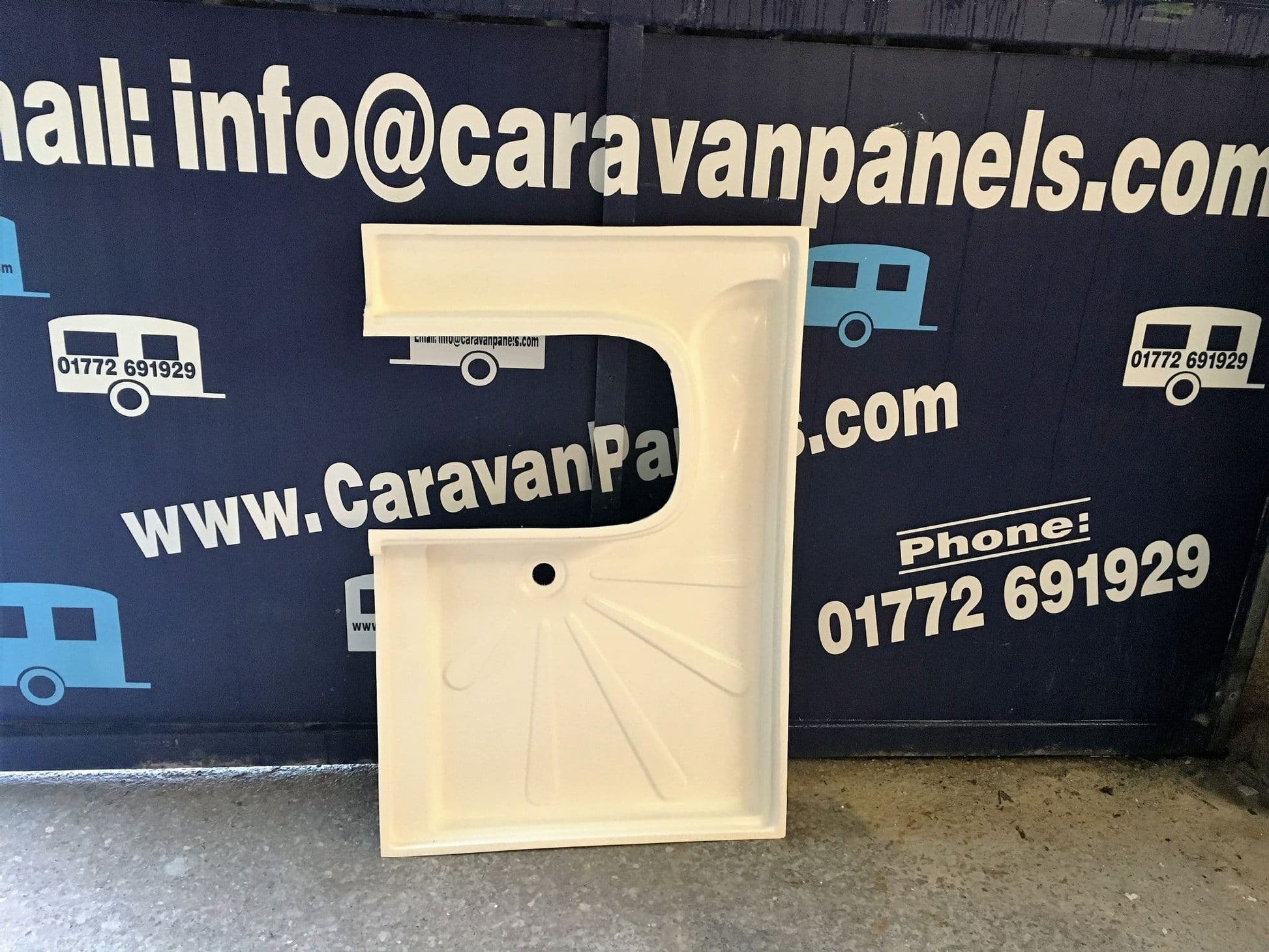 Avondale caravan shower tray 002