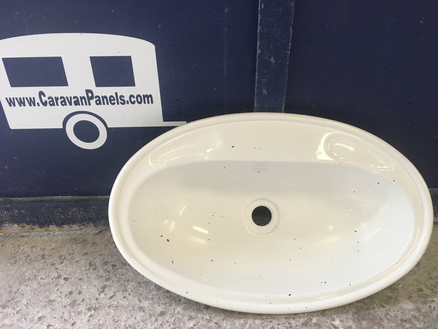 Avondale caravan vanity sink 002