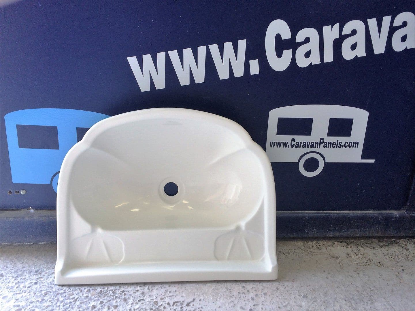 Avondale caravan vanity sink 003