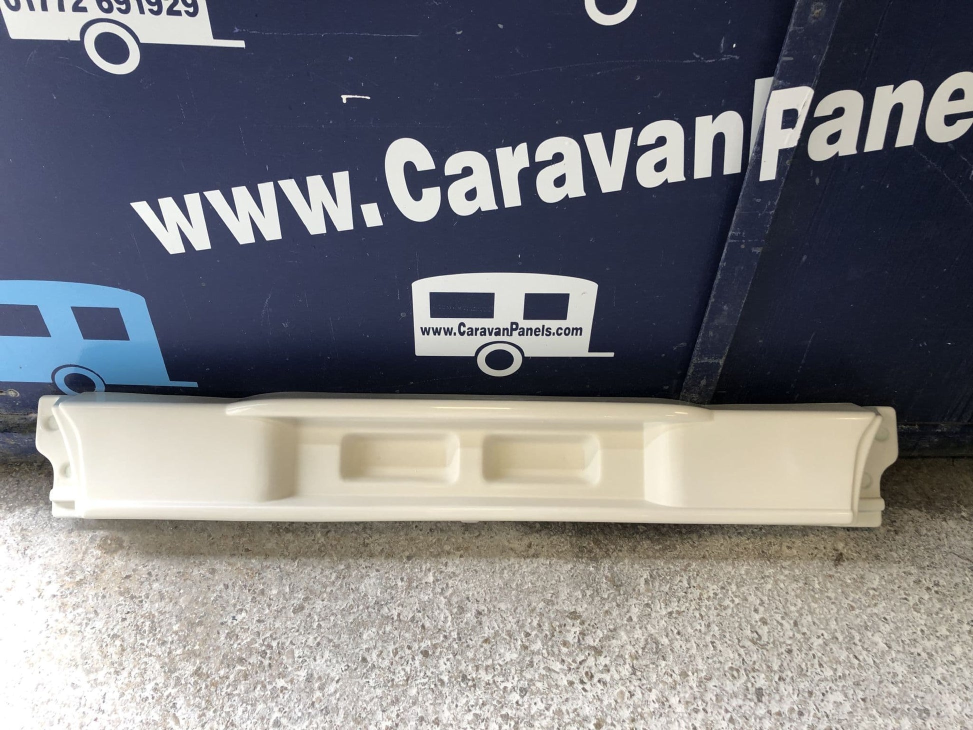 Bailey caravan rear bumper 010