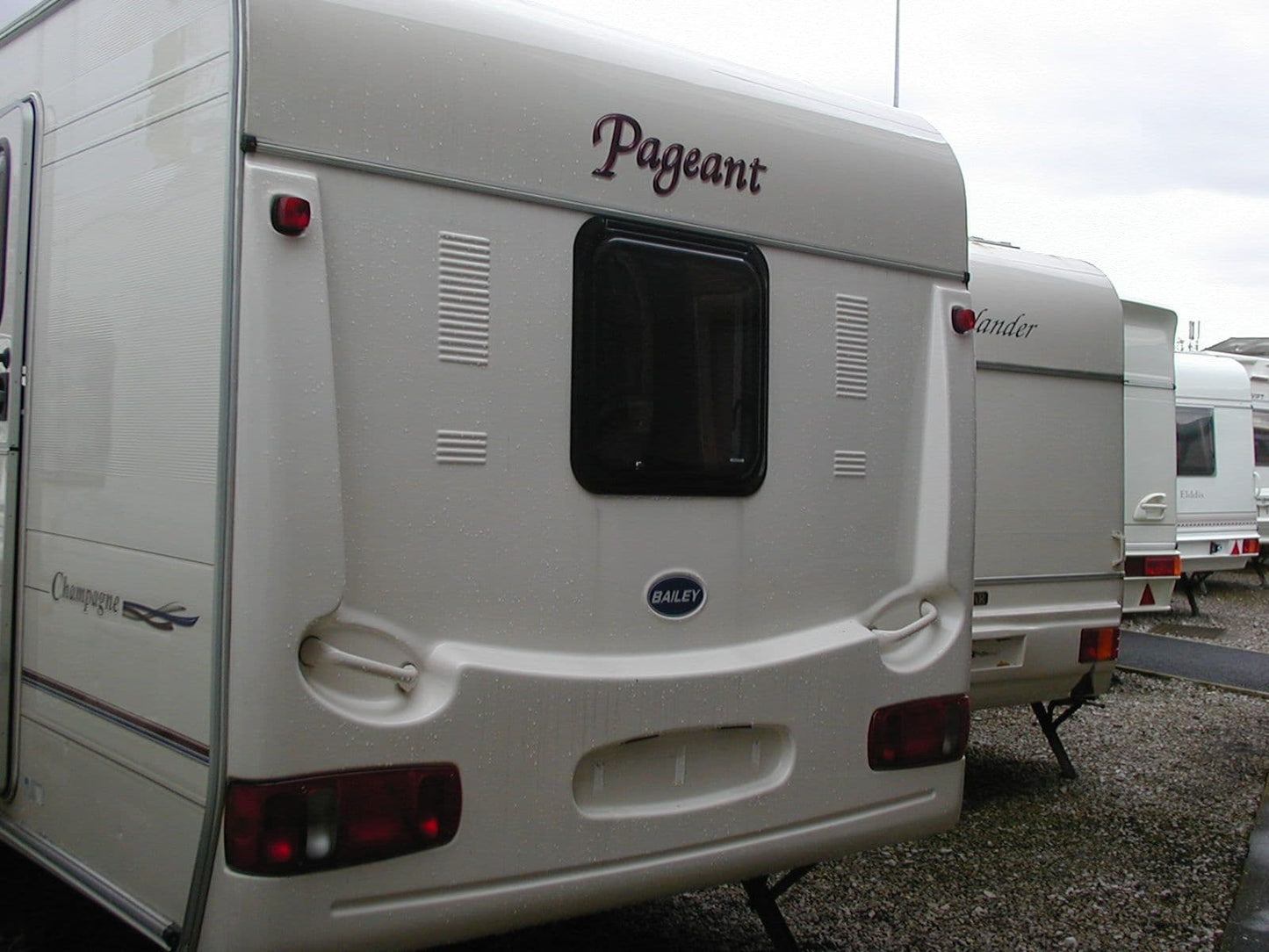 Bailey caravan rear panel 006