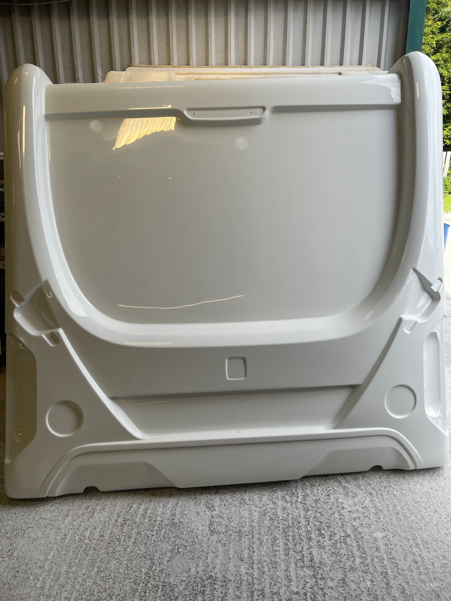 Coachman caravan rear panel 007