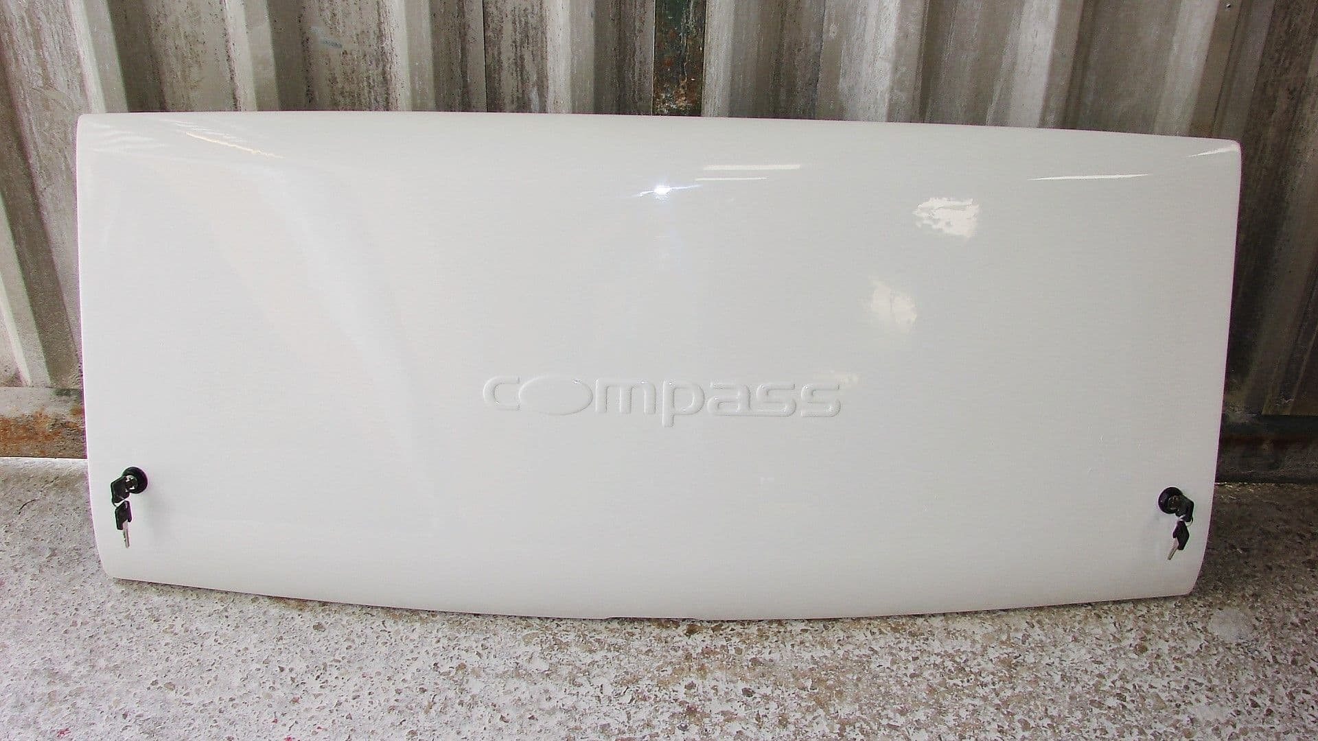 Compass caravan locker lid 003