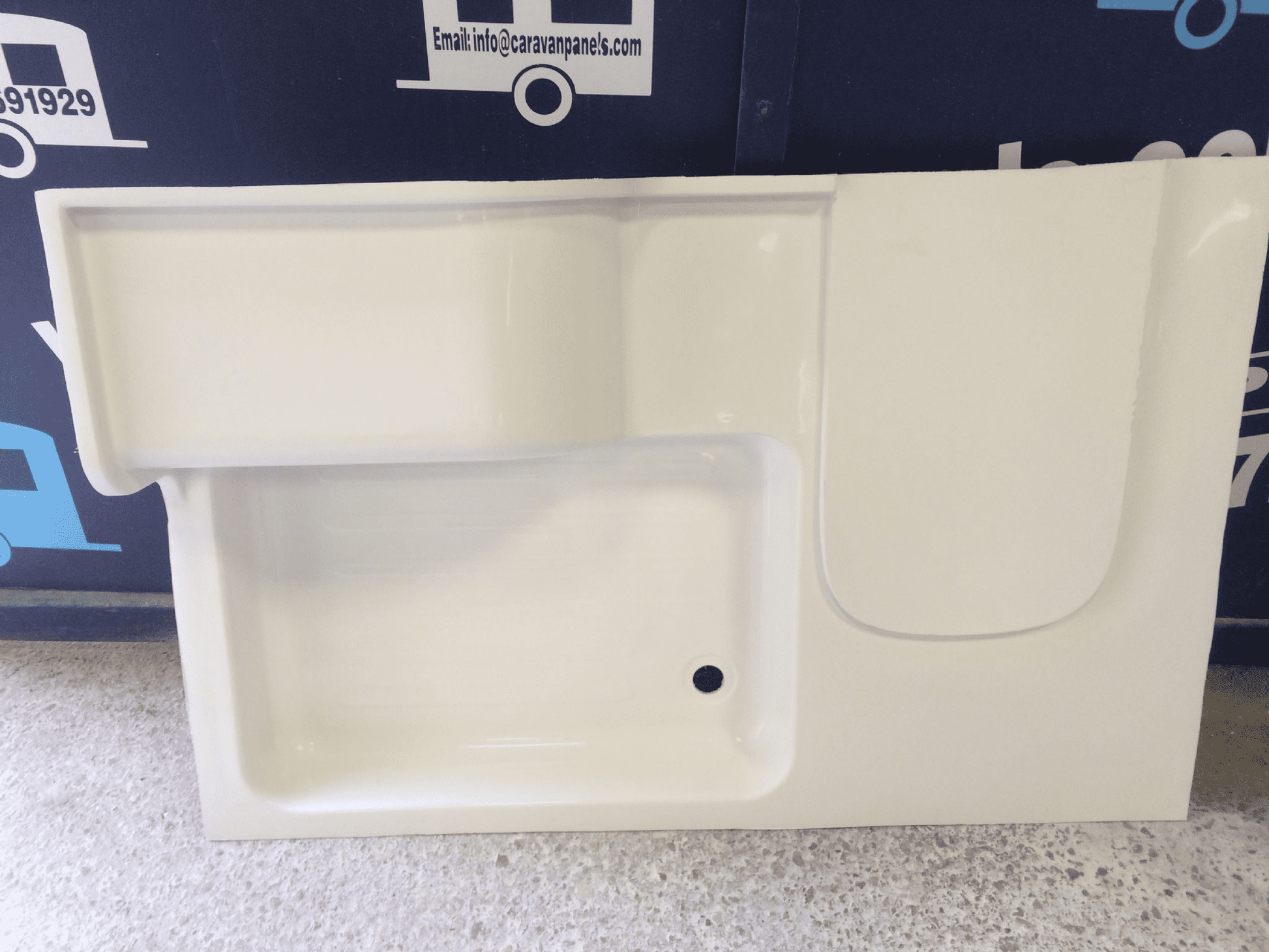 Compass caravan shower tray 001