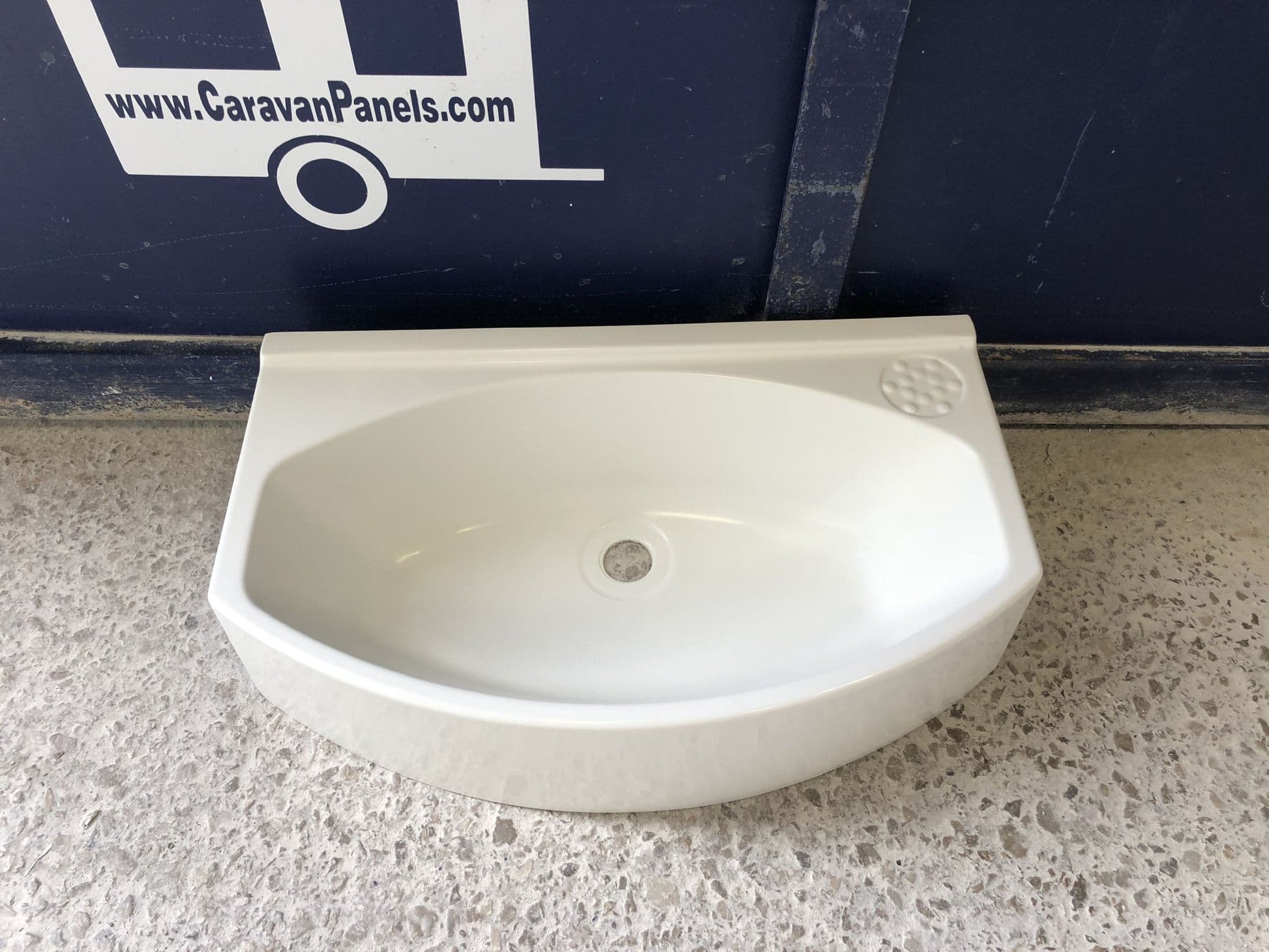 Compass caravan vanity sink 011