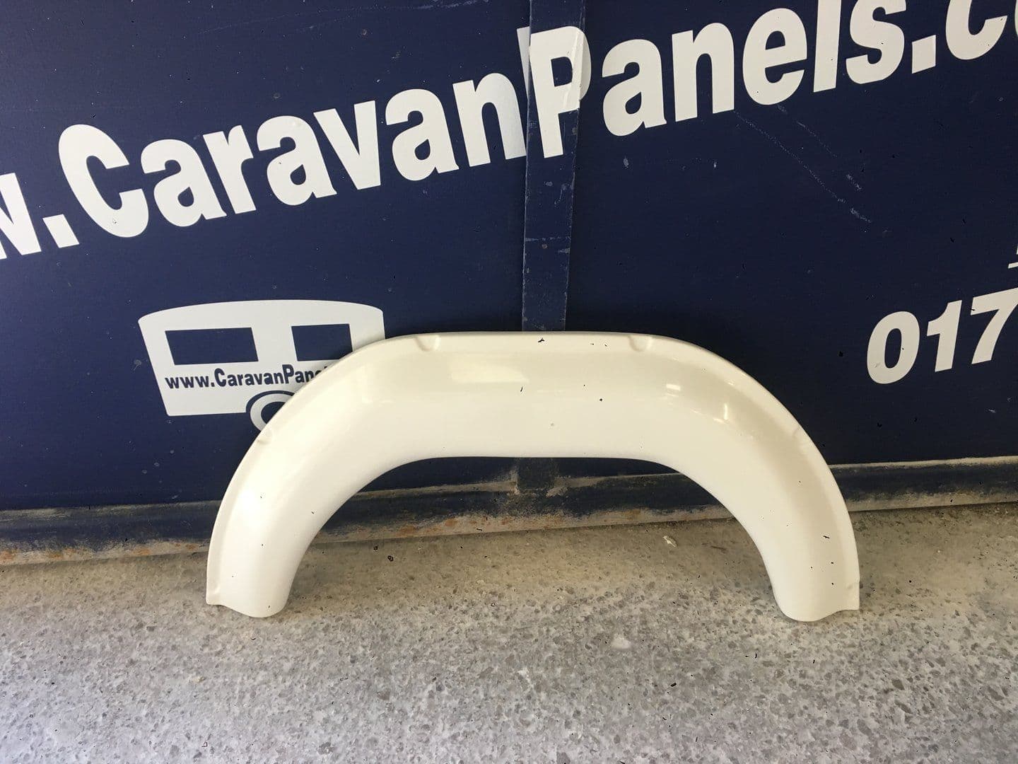 Compass caravan wheel spat 003