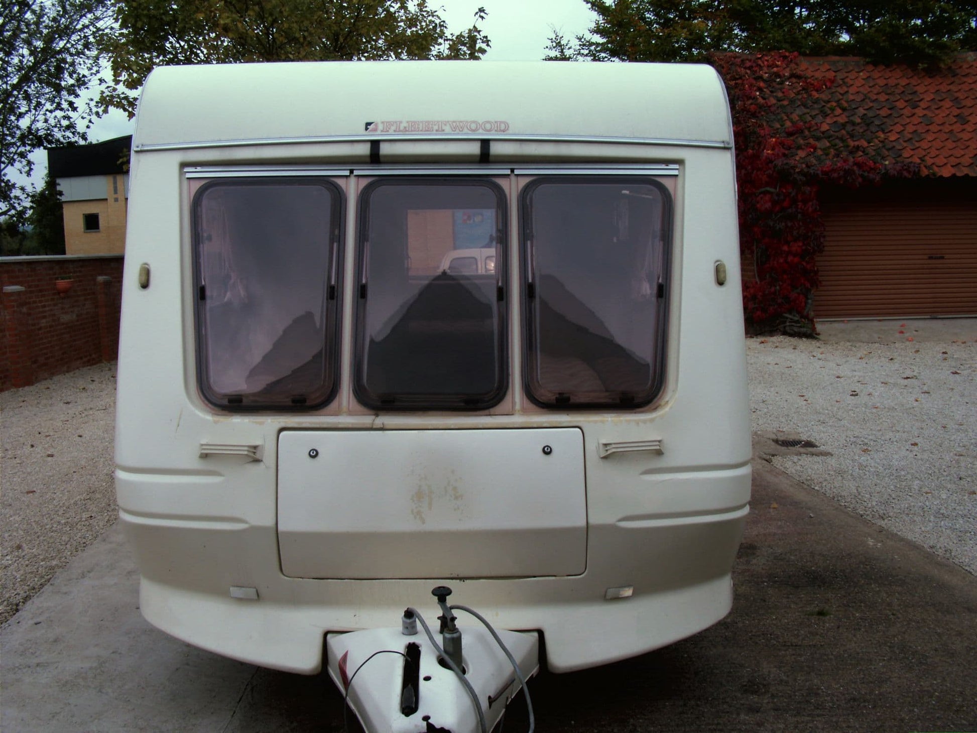 Fleetwood caravan front panel 004