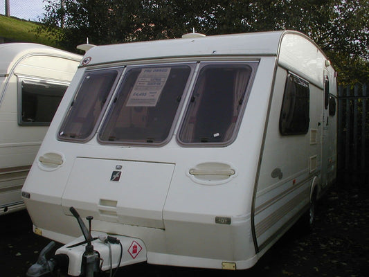 Fleetwood caravan front panel 005