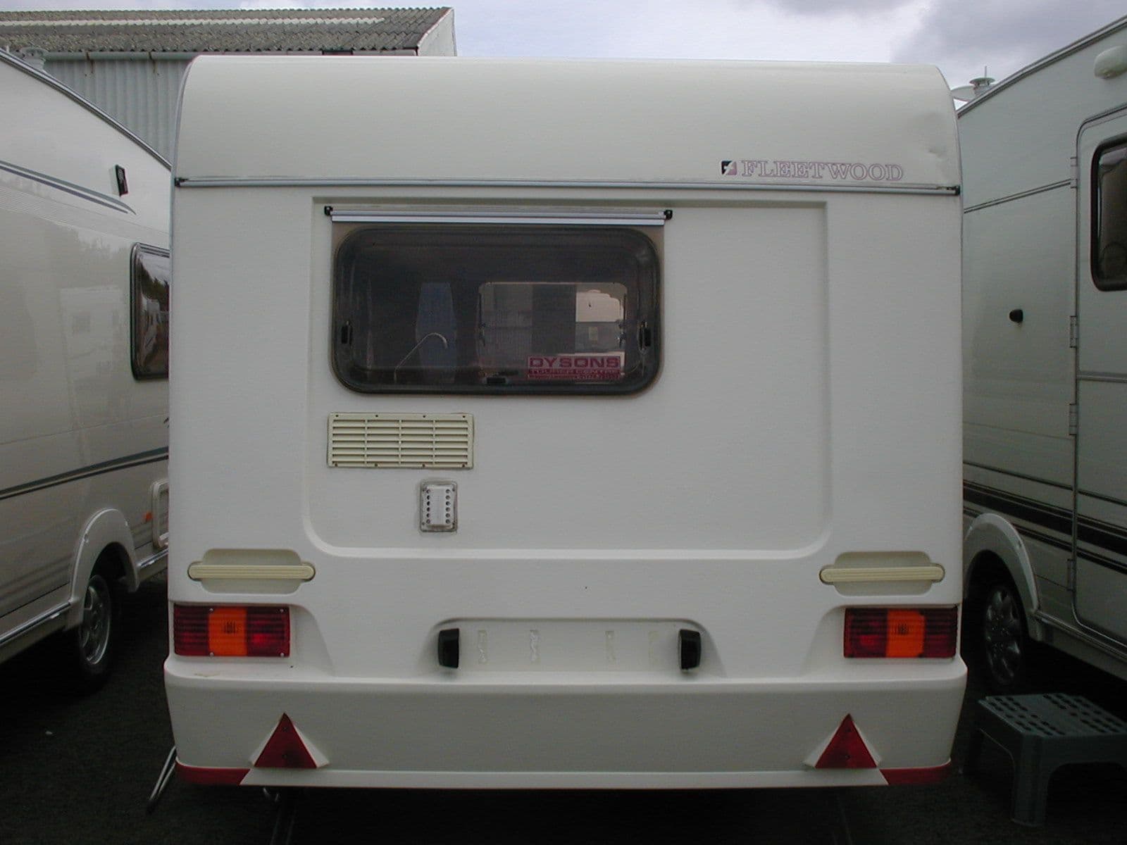 Fleetwood caravan rear panel 003