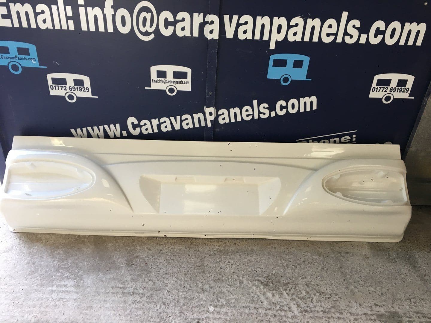 Hobby caravan lower rear panel 002