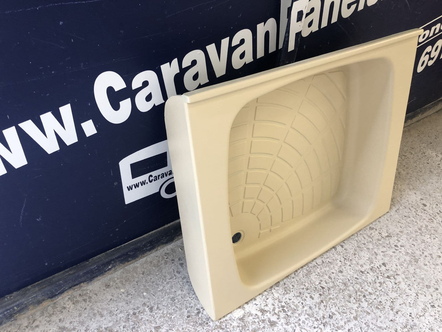 Hobby caravan shower tray 002