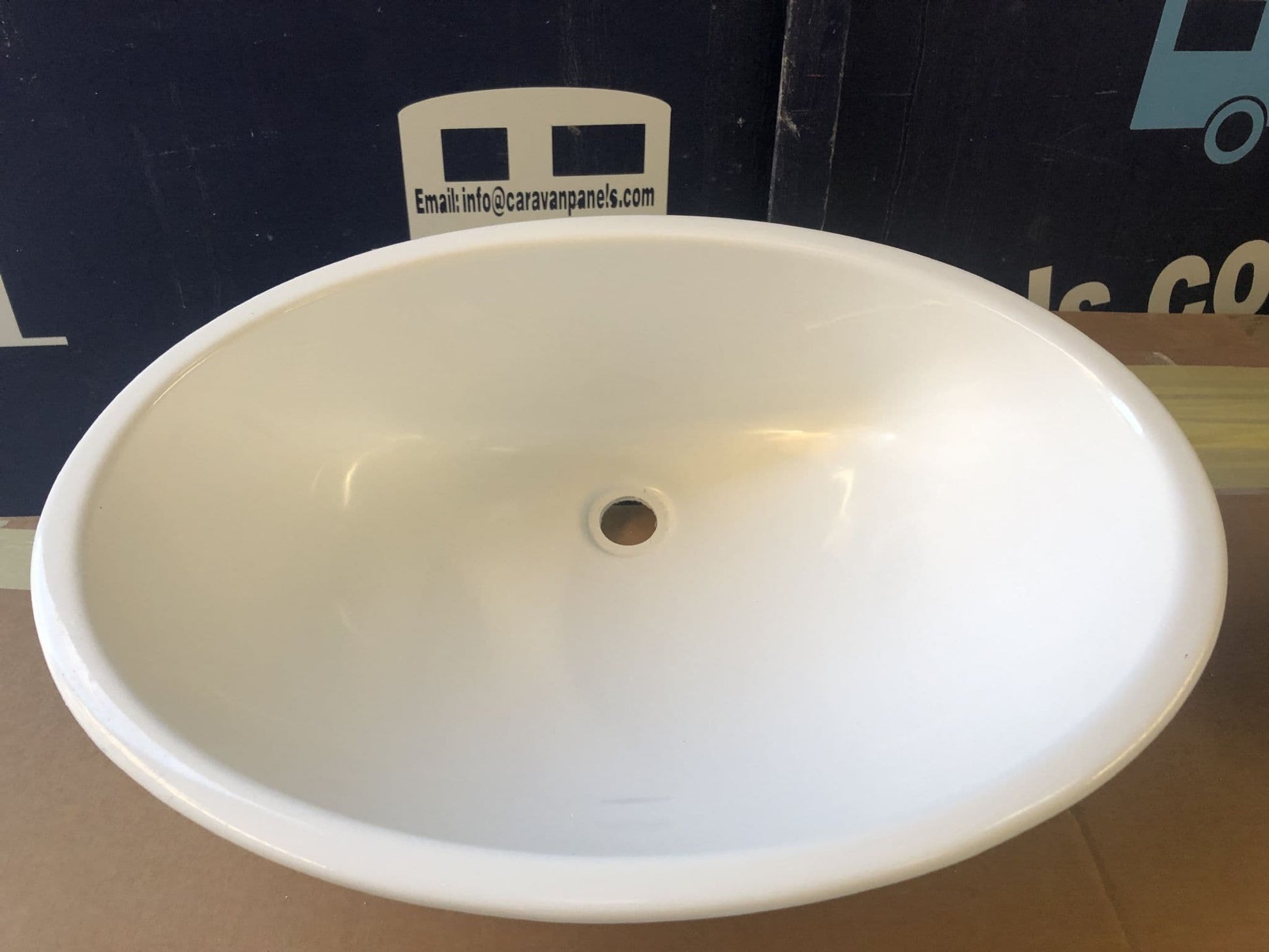 Hobby caravan vanity sink 006