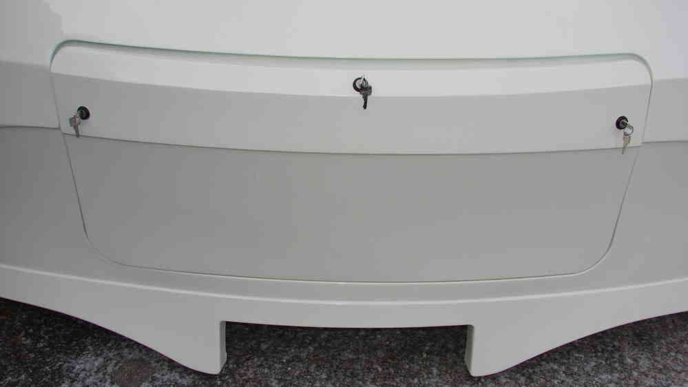 Lunar caravan locker lid 007