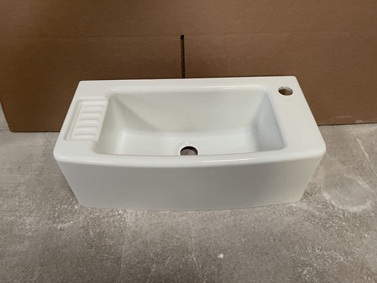 Lunar caravan vanity sink 021