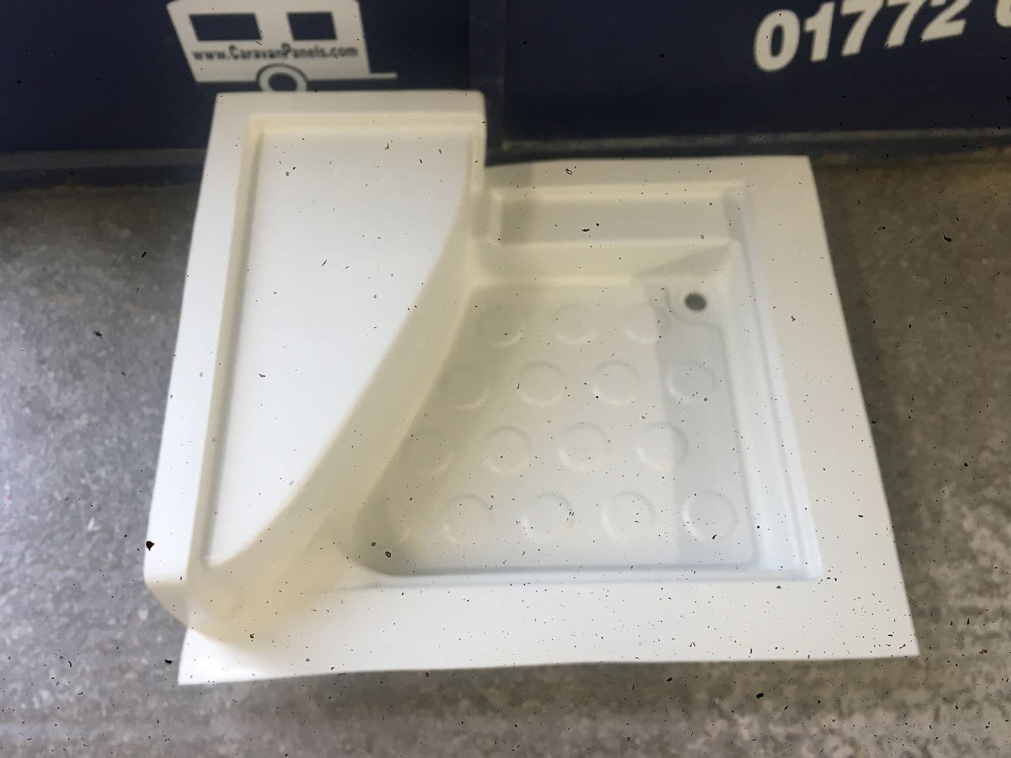 Sprite caravan shower tray 003