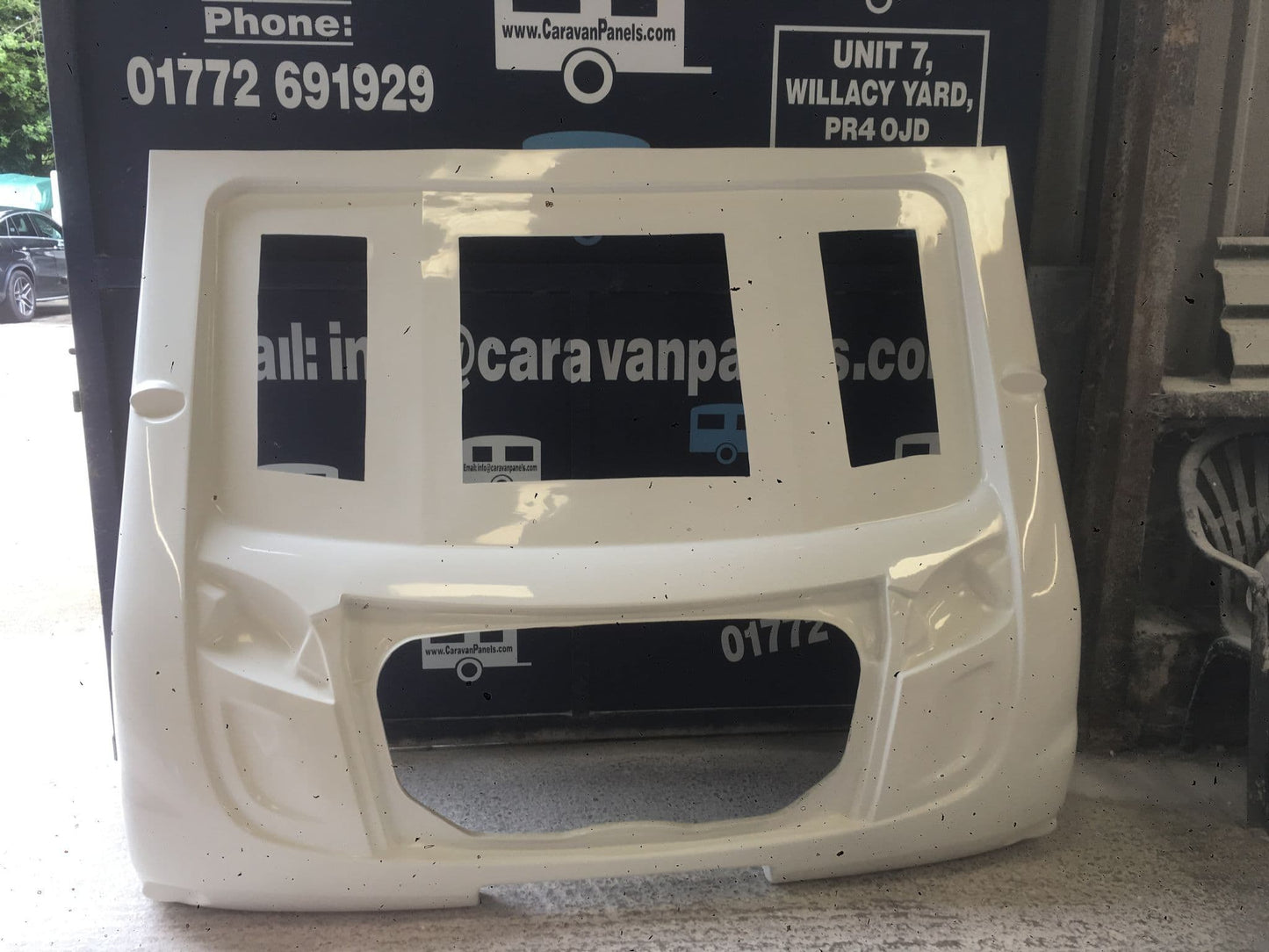 Swift caravan front panel 003